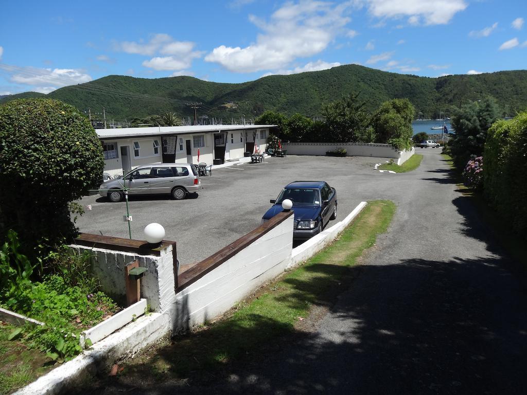 Beachside Sunnyvale Motel Picton Exterior photo